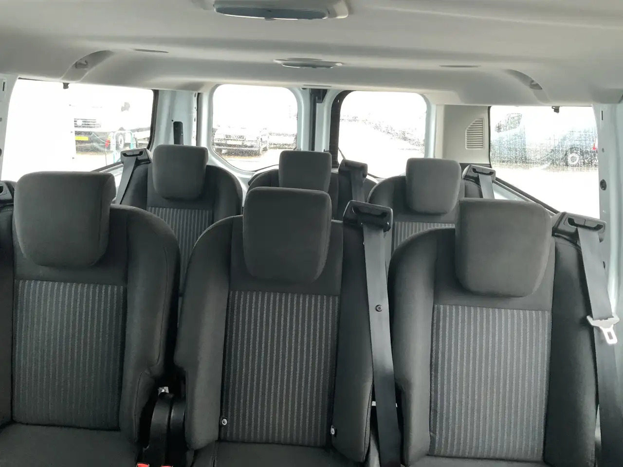 Ford Transit Custom 300 2.2 TDCI L2H1 (11000,- ex btw /ex bpm)Trend - ميكروباص: صورة 5 Ford Transit Custom 300 2.2 TDCI L2H1 (11000,- ex btw /ex bpm)Trend - ميكروباص: صورة 5