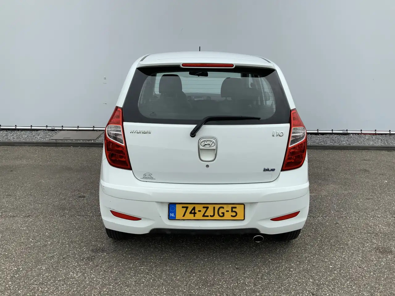 Hyundai i10 1.0 Pro 54083 KM! Airco, Lichtmetalen Wielen! - هاتشباك: صورة 4 Hyundai i10 1.0 Pro 54083 KM! Airco, Lichtmetalen Wielen! - هاتشباك: صورة 4