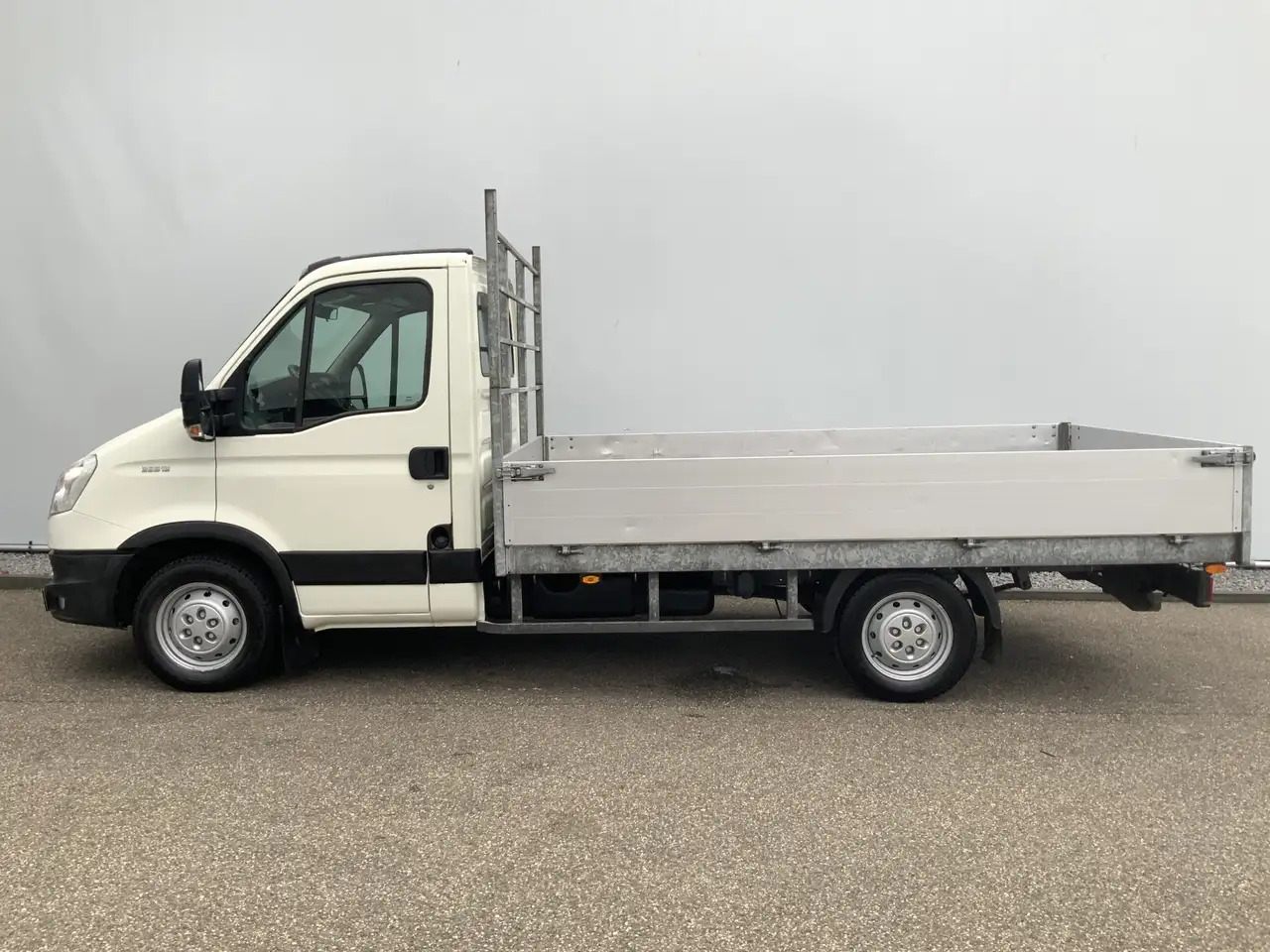 Iveco Daily 35S13 D 345 Pick Up Airco 3 Zits Trekhaak 3500 kg - شاحنة مفتوحة: صورة 3 Iveco Daily 35S13 D 345 Pick Up Airco 3 Zits Trekhaak 3500 kg - شاحنة مفتوحة: صورة 3