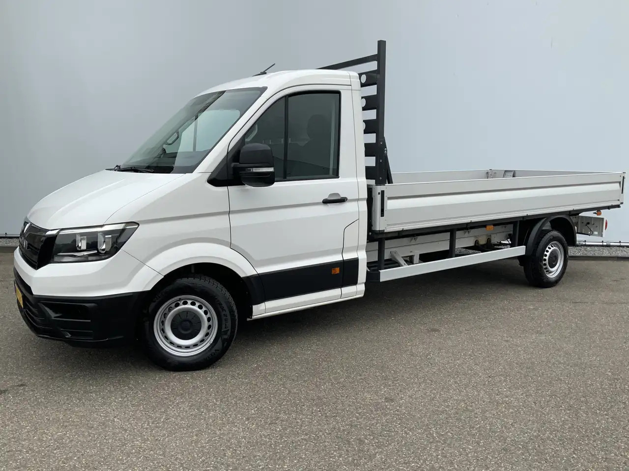 MAN TGE 35 2.0 Lang Automaat Pick Up Airco Cruise 3 Zits B - شاحنة مفتوحة: صورة 1 MAN TGE 35 2.0 Lang Automaat Pick Up Airco Cruise 3 Zits B - شاحنة مفتوحة: صورة 1
