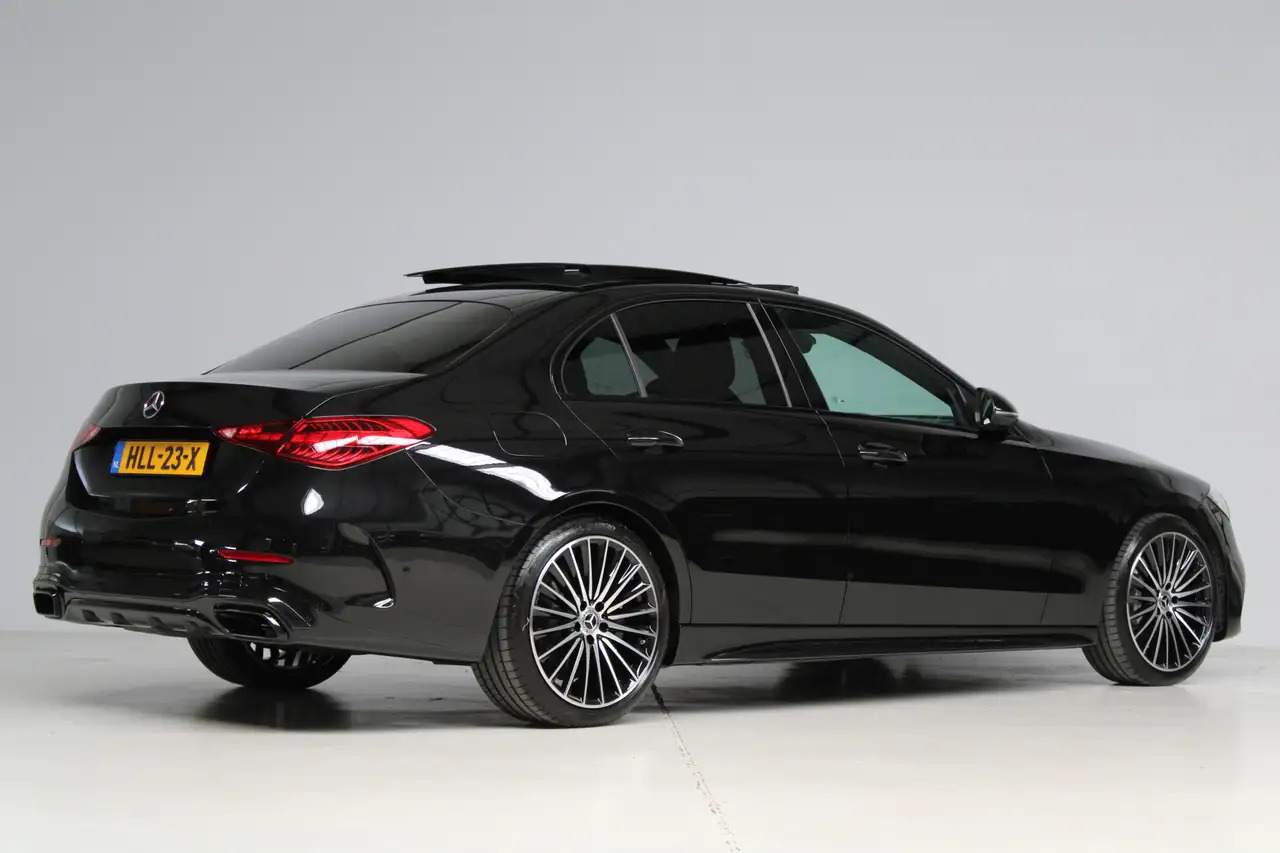 Mercedes-Benz C-klasse AMG-line (Nightpakket, Sfeerverlichting, - سيدان: صورة 2 Mercedes-Benz C-klasse AMG-line (Nightpakket, Sfeerverlichting, - سيدان: صورة 2