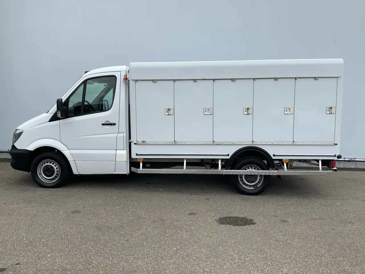 Mercedes-Benz Sprinter 310 2.2 CDI 366 ijswagen 40 gr _0 Deuren 10 Euro 5 - شاحنة مُبرّدة للتوصيل: صورة 2 Mercedes-Benz Sprinter 310 2.2 CDI 366 ijswagen 40 gr _0 Deuren 10 Euro 5 - شاحنة مُبرّدة للتوصيل: صورة 2