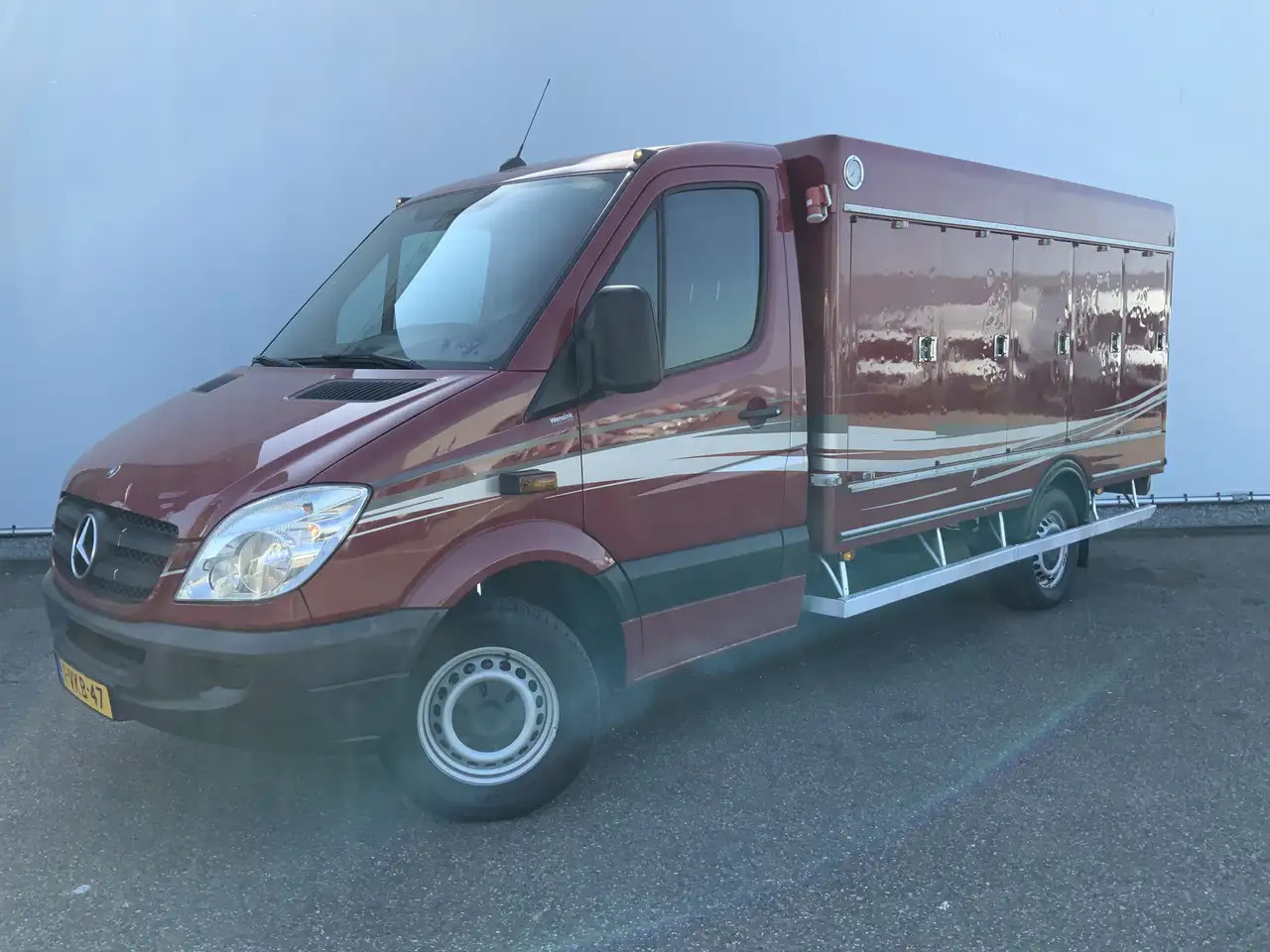 Mercedes-Benz Sprinter 313 2.2 CDI 366 Vries Auto _40gr 10 Deuren IJS Eur - شاحنة مُبرّدة للتوصيل: صورة 1 Mercedes-Benz Sprinter 313 2.2 CDI 366 Vries Auto _40gr 10 Deuren IJS Eur - شاحنة مُبرّدة للتوصيل: صورة 1