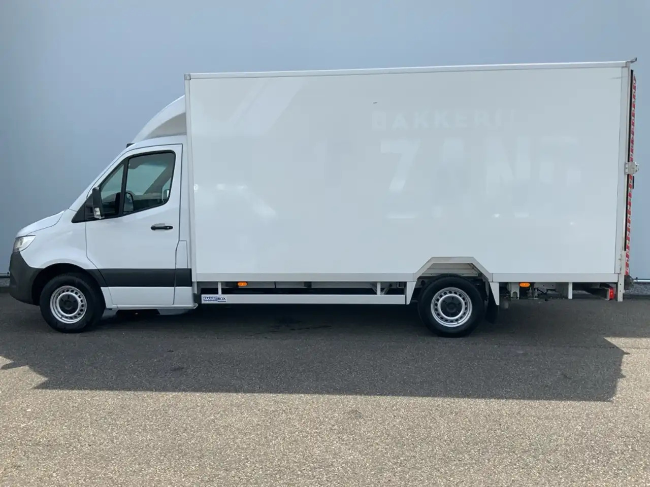 Mercedes-Benz Sprinter 314 2.2 CDI 432 Automaat Meubelbak & Klep Veer Air - شاحنة مغلقة الصندوق: صورة 4 Mercedes-Benz Sprinter 314 2.2 CDI 432 Automaat Meubelbak & Klep Veer Air - شاحنة مغلقة الصندوق: صورة 4