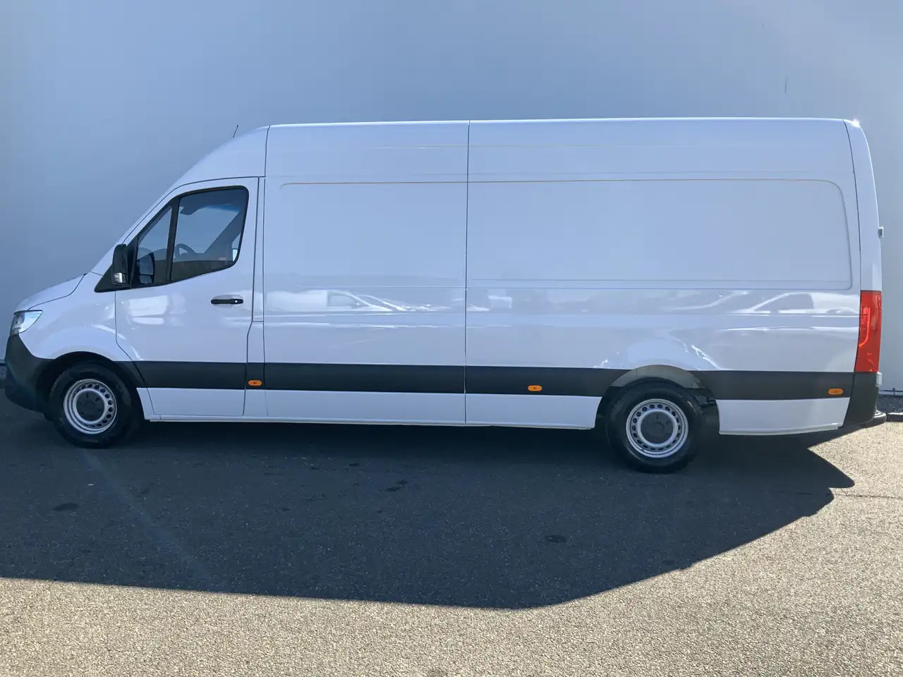 Mercedes-Benz Sprinter 314 2.2 CDI L3H2 Maxi Airco 3 Zits Euro 6 - فان: صورة 5 Mercedes-Benz Sprinter 314 2.2 CDI L3H2 Maxi Airco 3 Zits Euro 6 - فان: صورة 5