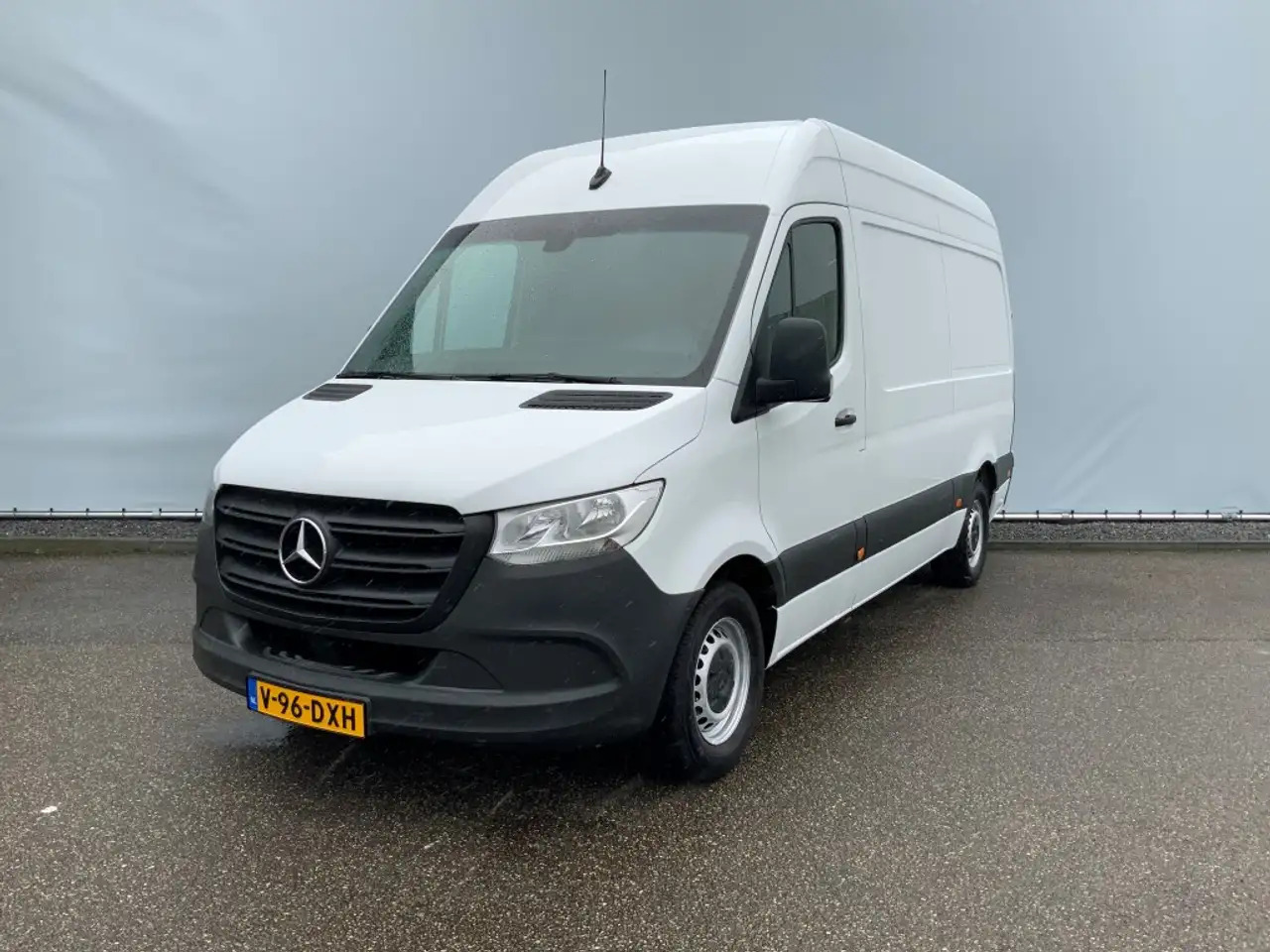 Mercedes-Benz Sprinter 316 2.2 CDI 366 L2 H2 Airco 2 Zits Euro 6 - فان: صورة 1 Mercedes-Benz Sprinter 316 2.2 CDI 366 L2 H2 Airco 2 Zits Euro 6 - فان: صورة 1