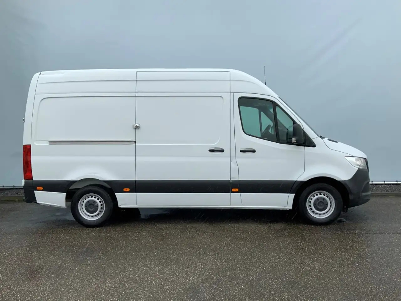 Mercedes-Benz Sprinter 316 2.2 CDI 366 L2 H2 Airco 2 Zits Euro 6 - فان: صورة 3 Mercedes-Benz Sprinter 316 2.2 CDI 366 L2 H2 Airco 2 Zits Euro 6 - فان: صورة 3