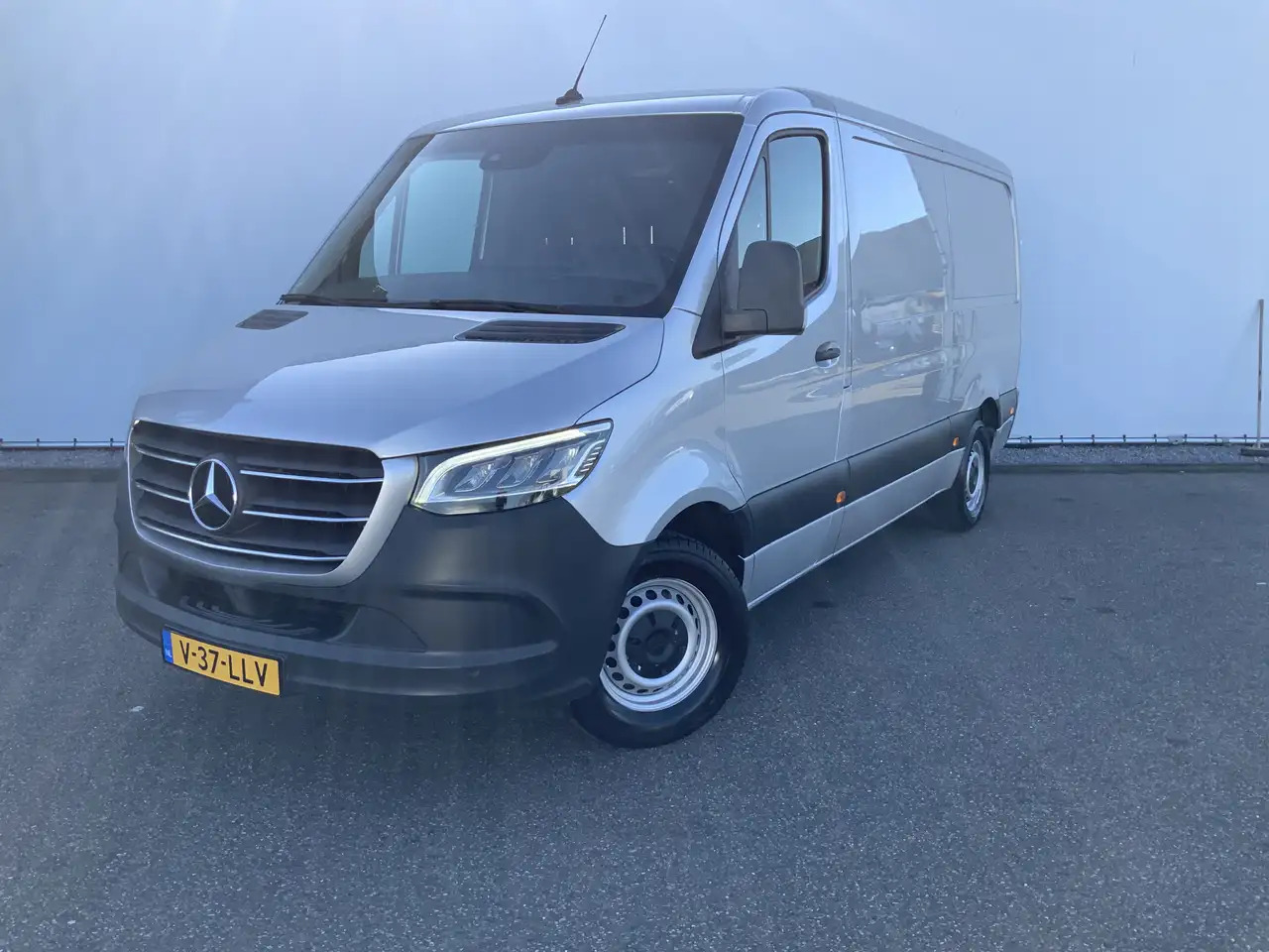 Mercedes-Benz Sprinter 316 2.2 CDI 366 L2H1 Automaat M BUX Airco Camera C - فان: صورة 1 Mercedes-Benz Sprinter 316 2.2 CDI 366 L2H1 Automaat M BUX Airco Camera C - فان: صورة 1