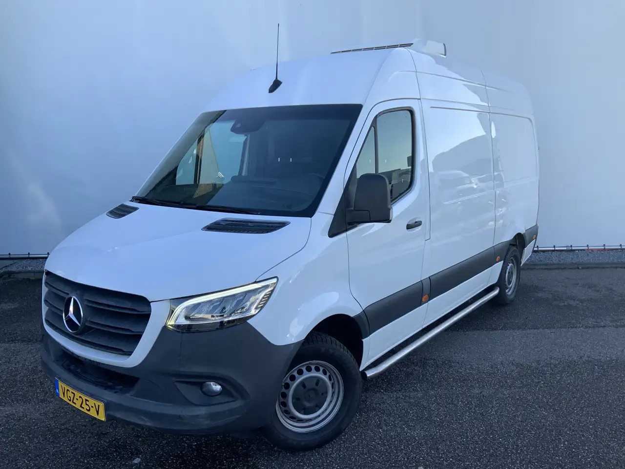 Mercedes-Benz Sprinter 316 2.2 CDI L2H2 Koelwagen Dag & Nacht Automaat Ai - آليات: صورة 1 Mercedes-Benz Sprinter 316 2.2 CDI L2H2 Koelwagen Dag & Nacht Automaat Ai - آليات: صورة 1