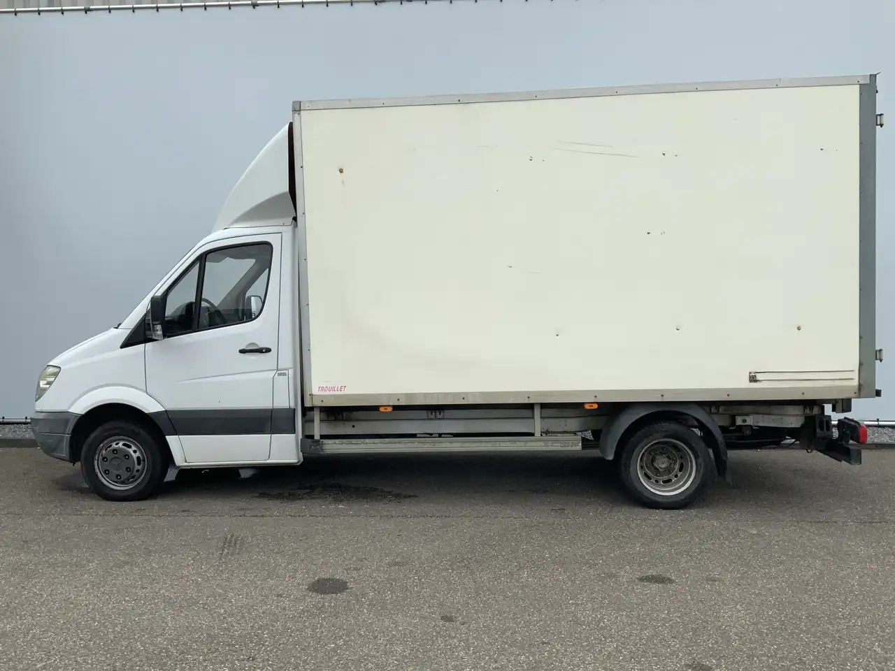 Mercedes-Benz Sprinter 513 2.2 CDI 432 Meubelbak & Deuren 3 Zits Cruise T - شاحنة مغلقة الصندوق: صورة 3 Mercedes-Benz Sprinter 513 2.2 CDI 432 Meubelbak & Deuren 3 Zits Cruise T - شاحنة مغلقة الصندوق: صورة 3