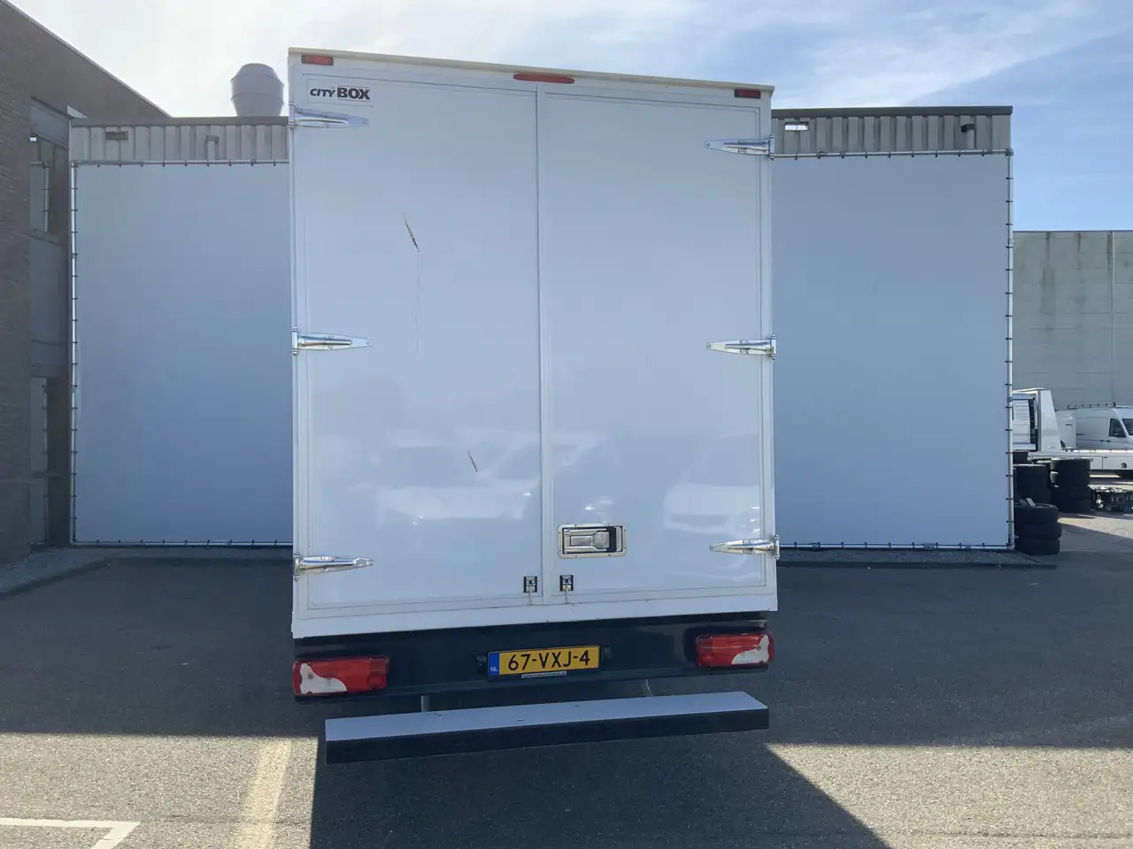 Mercedes-Benz Sprinter 515 2.2 CDI 432 Meubelbak 5,10 MTR.&Deuren Airco 3 - شاحنة مغلقة الصندوق: صورة 2 Mercedes-Benz Sprinter 515 2.2 CDI 432 Meubelbak 5,10 MTR.&Deuren Airco 3 - شاحنة مغلقة الصندوق: صورة 2