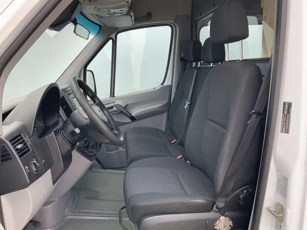 Mercedes-Benz Sprinter 516 2.2 CDI 366 L2H2 Camera Trekhaak 3500 kg Dub L - فان: صورة 5 Mercedes-Benz Sprinter 516 2.2 CDI 366 L2H2 Camera Trekhaak 3500 kg Dub L - فان: صورة 5