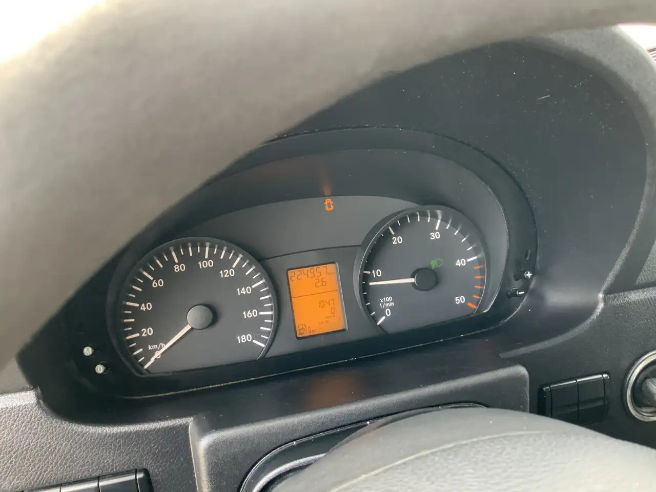 Mercedes-Benz Sprinter 516 2.2 CDI Meubelbak&Lift Dhallandia 750 kg 3 Zit - شاحنة مغلقة الصندوق: صورة 5 Mercedes-Benz Sprinter 516 2.2 CDI Meubelbak&Lift Dhallandia 750 kg 3 Zit - شاحنة مغلقة الصندوق: صورة 5