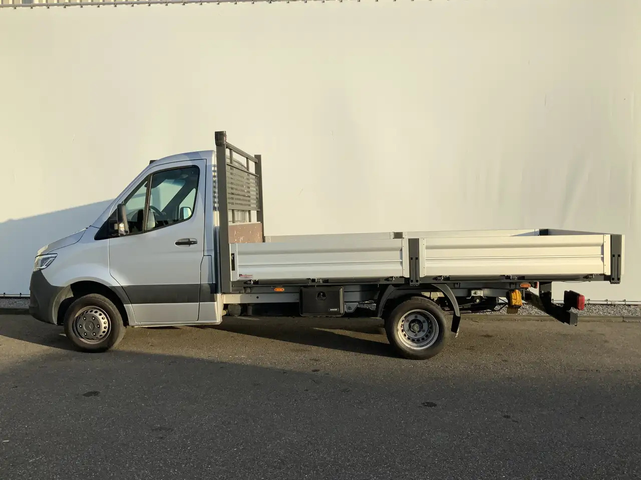Mercedes-Benz Sprinter 519 1.9 CDI L2 RWD Pick Up Automaat Airco Cruise N - شاحنة مفتوحة: صورة 4 Mercedes-Benz Sprinter 519 1.9 CDI L2 RWD Pick Up Automaat Airco Cruise N - شاحنة مفتوحة: صورة 4