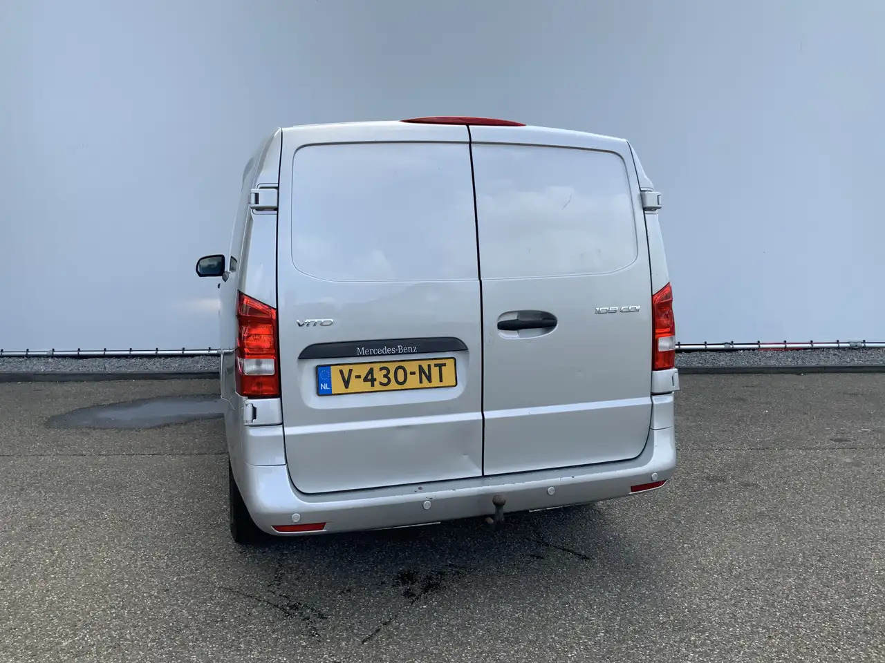 Mercedes-Benz Vito 109 CDI Functional Lang Airco Cruise 3 Zits Trekha - فان المدمجة: صورة 2 Mercedes-Benz Vito 109 CDI Functional Lang Airco Cruise 3 Zits Trekha - فان المدمجة: صورة 2