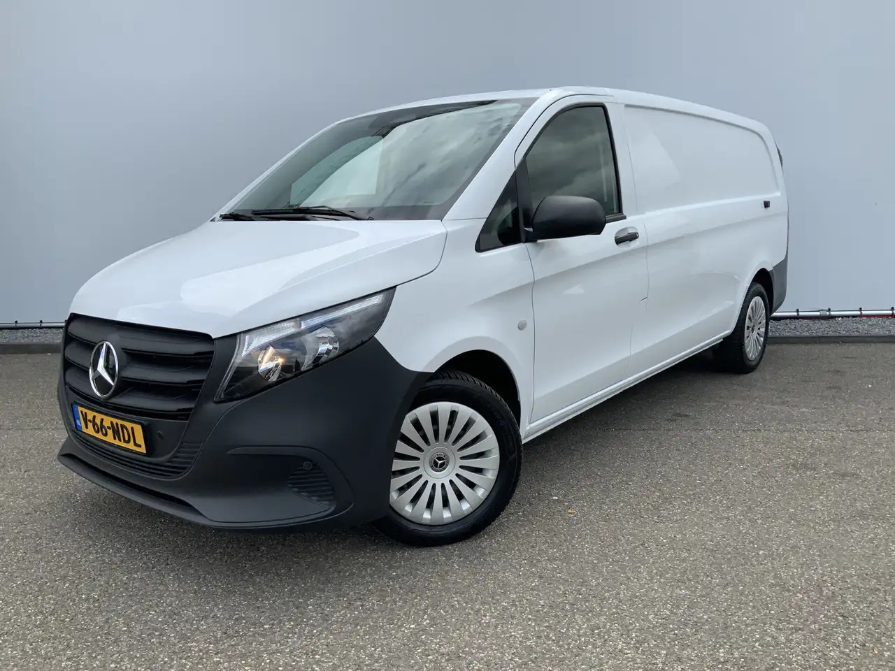 Mercedes-Benz Vito 116 CDI L3 Pro Maxi Automaat 3 Zits Airco Cruise M - فان: صورة 1 Mercedes-Benz Vito 116 CDI L3 Pro Maxi Automaat 3 Zits Airco Cruise M - فان: صورة 1