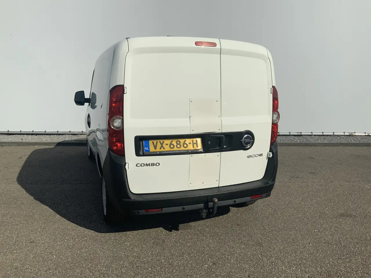 Opel Combo 1.3 CDTi L1H1 EXPORT ecoFLEX Edition Airco Trekhaa - فان المدمجة: صورة 2 Opel Combo 1.3 CDTi L1H1 EXPORT ecoFLEX Edition Airco Trekhaa - فان المدمجة: صورة 2