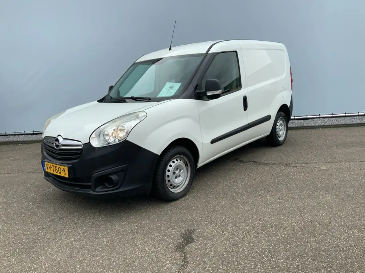 Opel Combo 1.3 CDTi L1H1 ecoFLEX Selection Airco Trekhaak 100 - فان المدمجة: صورة 1 Opel Combo 1.3 CDTi L1H1 ecoFLEX Selection Airco Trekhaak 100 - فان المدمجة: صورة 1