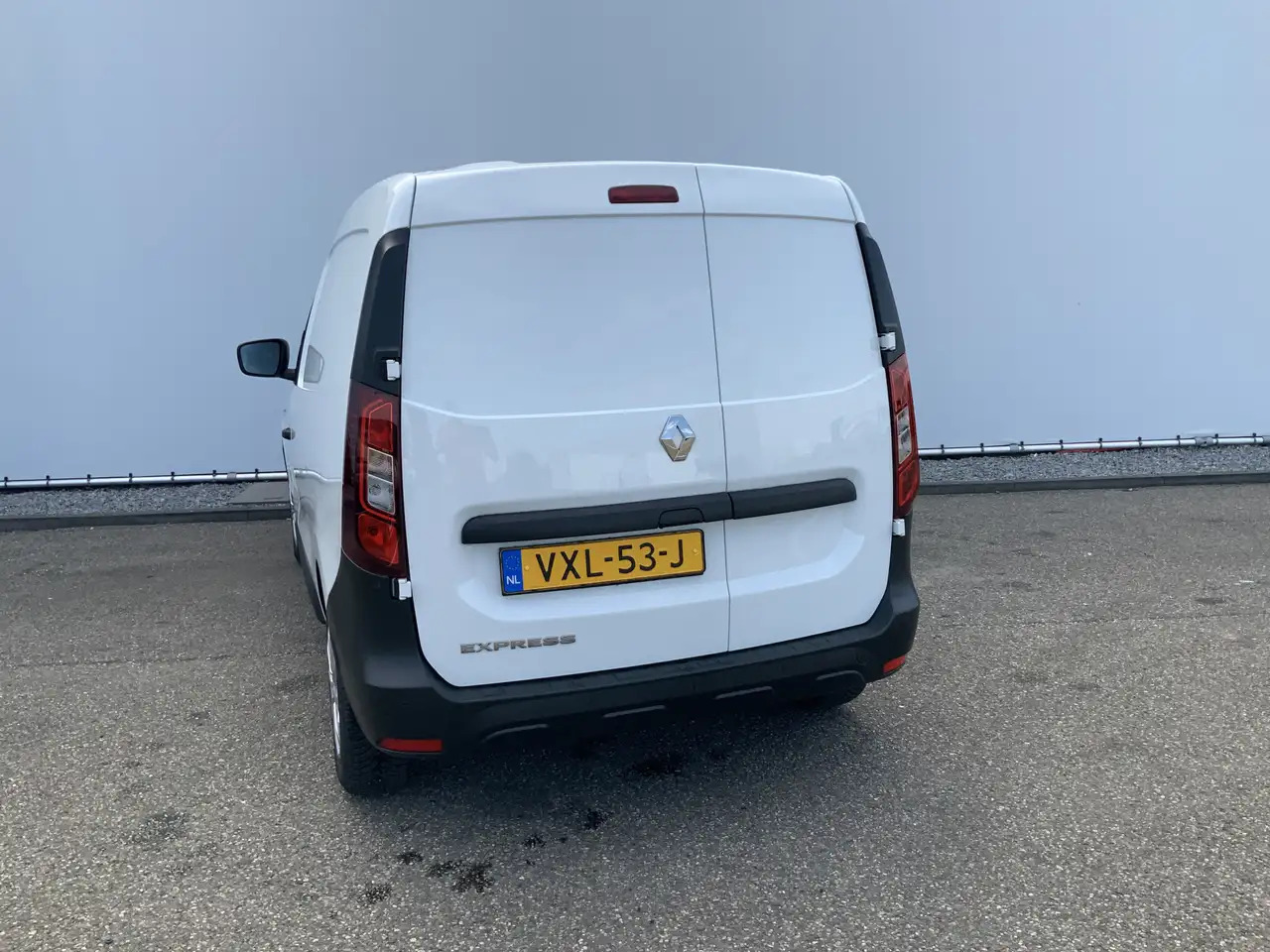 Renault Express 1.5 dCi 75 Comfort +Airco Cruise Navi Scherm Euro - فان المدمجة: صورة 2 Renault Express 1.5 dCi 75 Comfort +Airco Cruise Navi Scherm Euro - فان المدمجة: صورة 2