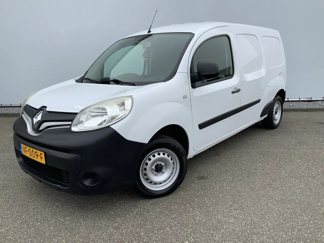 Renault Kangoo Express 1.5 dCi 90 Express Maxi Comfort Airco Crui - فان المدمجة: صورة 1 Renault Kangoo Express 1.5 dCi 90 Express Maxi Comfort Airco Crui - فان المدمجة: صورة 1