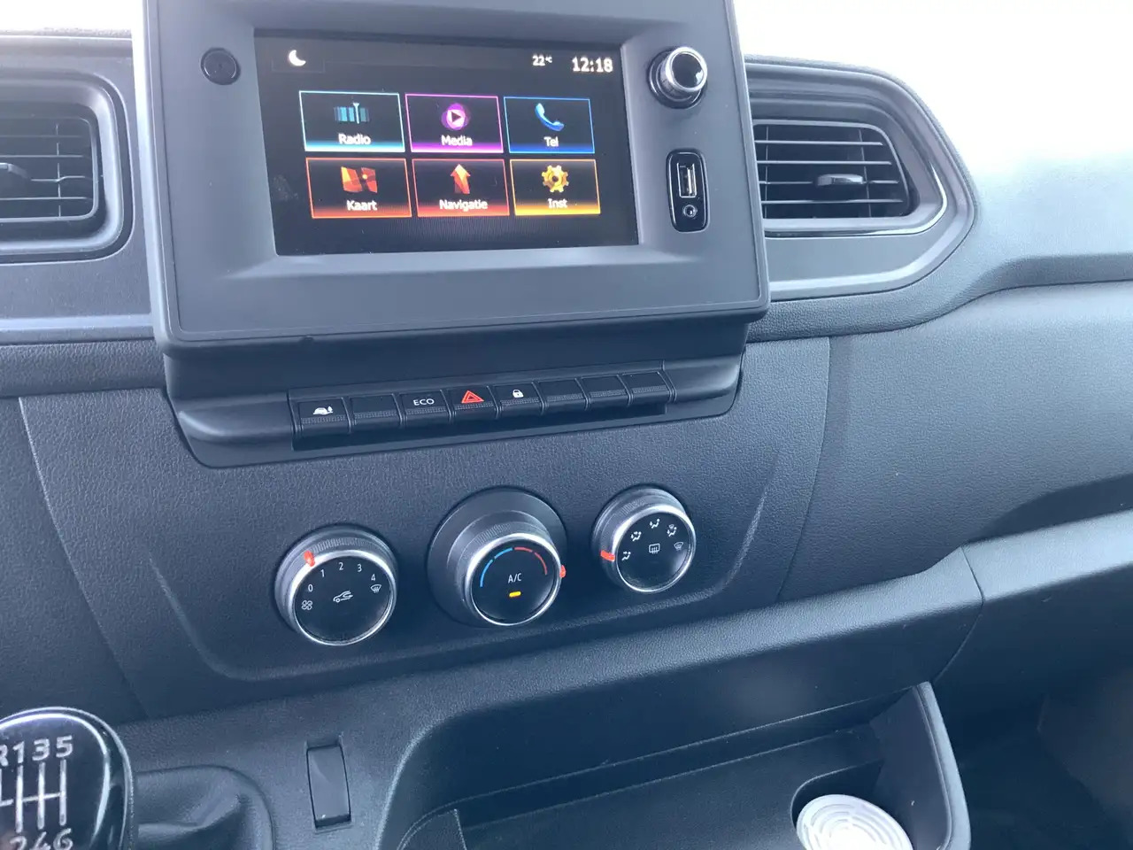 Renault Master T35 2.3 dCi 135 L2H2 Airco Cruise Navi Side Bar Ca - فان: صورة 5 Renault Master T35 2.3 dCi 135 L2H2 Airco Cruise Navi Side Bar Ca - فان: صورة 5