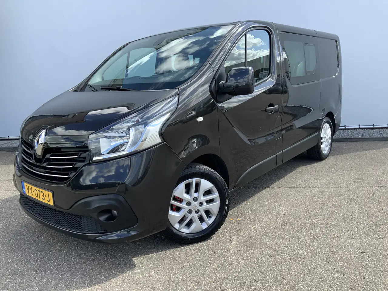 Renault Trafic 1.6 dCi T27 L1H1 Dub Cab Airco Cruise 6 Zits Alu V - الشاحنات الصغيرة كابينة مزدوجة: صورة 1 Renault Trafic 1.6 dCi T27 L1H1 Dub Cab Airco Cruise 6 Zits Alu V - الشاحنات الصغيرة كابينة مزدوجة: صورة 1