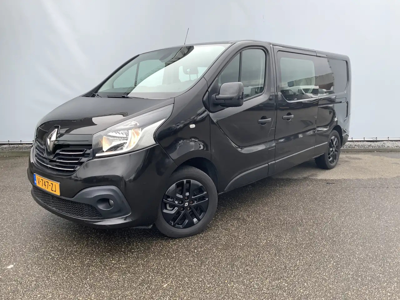 Renault Trafic 1.6 dCi T29 L2H1 Dub Cab 5 Zits Airco Cruise Navi - الشاحنات الصغيرة كابينة مزدوجة: صورة 1 Renault Trafic 1.6 dCi T29 L2H1 Dub Cab 5 Zits Airco Cruise Navi - الشاحنات الصغيرة كابينة مزدوجة: صورة 1