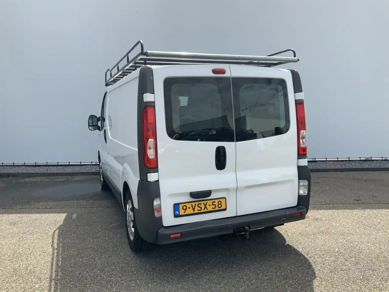 Renault Trafic 2.0 dCi T29 L1H1 Eco 3 Zits Imperiaal Trekhaak 200 - فان: صورة 2 Renault Trafic 2.0 dCi T29 L1H1 Eco 3 Zits Imperiaal Trekhaak 200 - فان: صورة 2