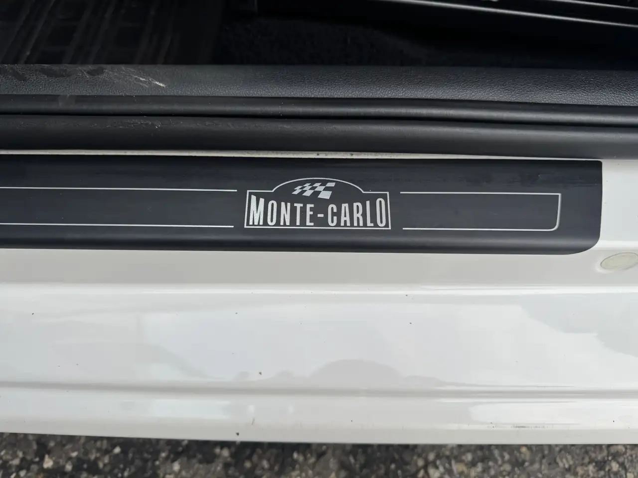 Skoda Citigo 1.0 Greentech Style Monte-Carlo Airco, Panoramadak - هاتشباك: صورة 4 Skoda Citigo 1.0 Greentech Style Monte-Carlo Airco, Panoramadak - هاتشباك: صورة 4