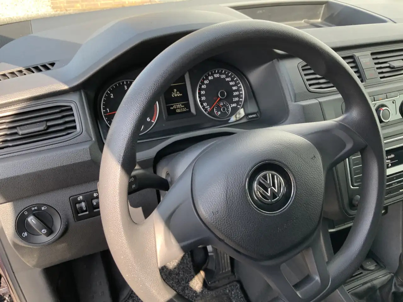 فان المدمجة Volkswagen Caddy 2.0 TDI L1H1 BMT Economy: صورة 6