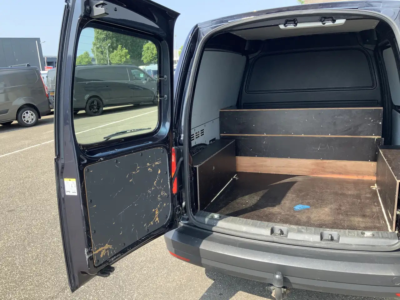 فان المدمجة Volkswagen Caddy 2.0 TDI L1H1 BMT Economy: صورة 16