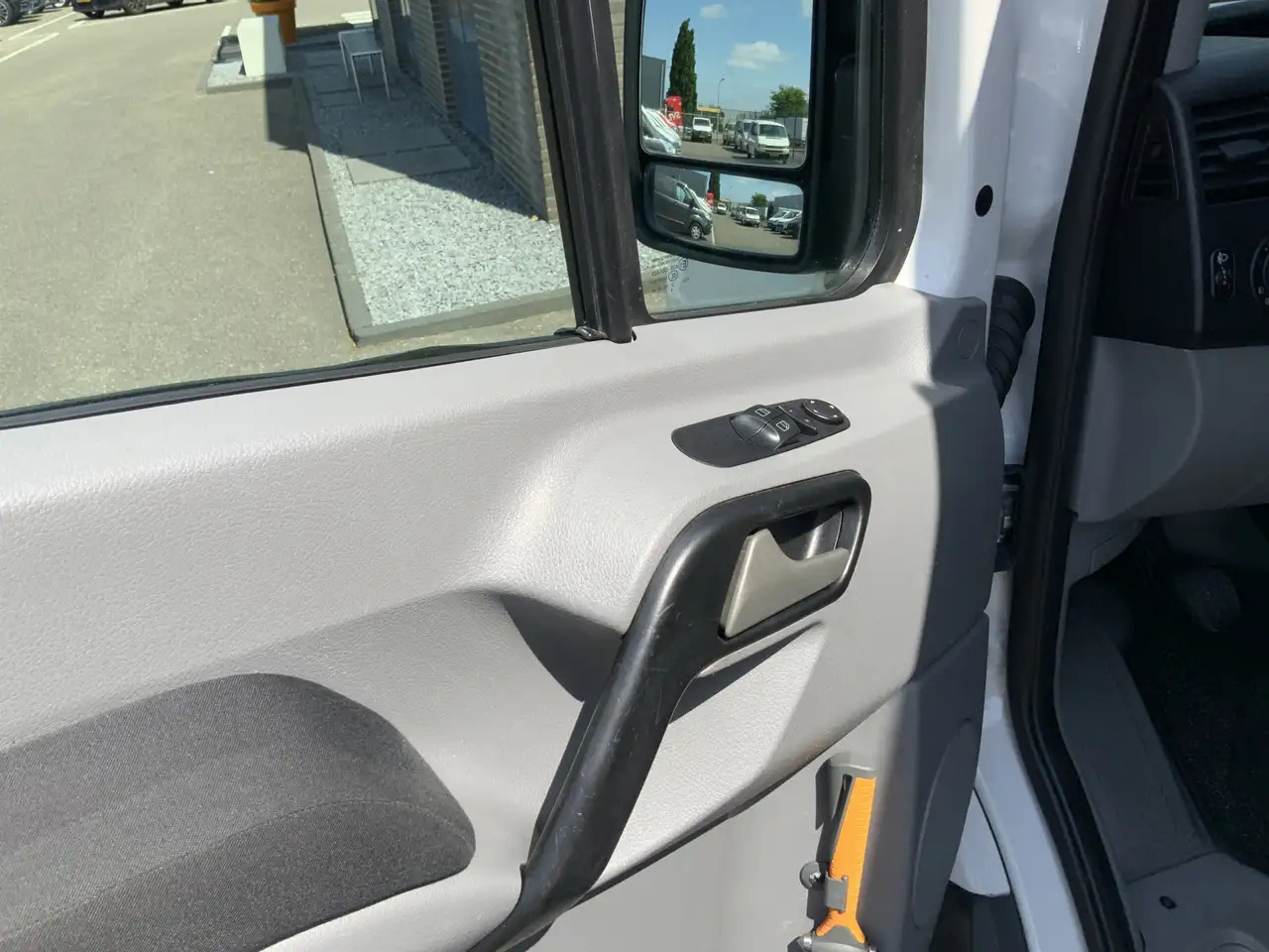 فان Volkswagen Crafter 35 2.0 TDI L1H1 Airco Cruise 3 Zits Trekhaak 2000: صورة 6 فان Volkswagen Crafter 35 2.0 TDI L1H1 Airco Cruise 3 Zits Trekhaak 2000: صورة 6