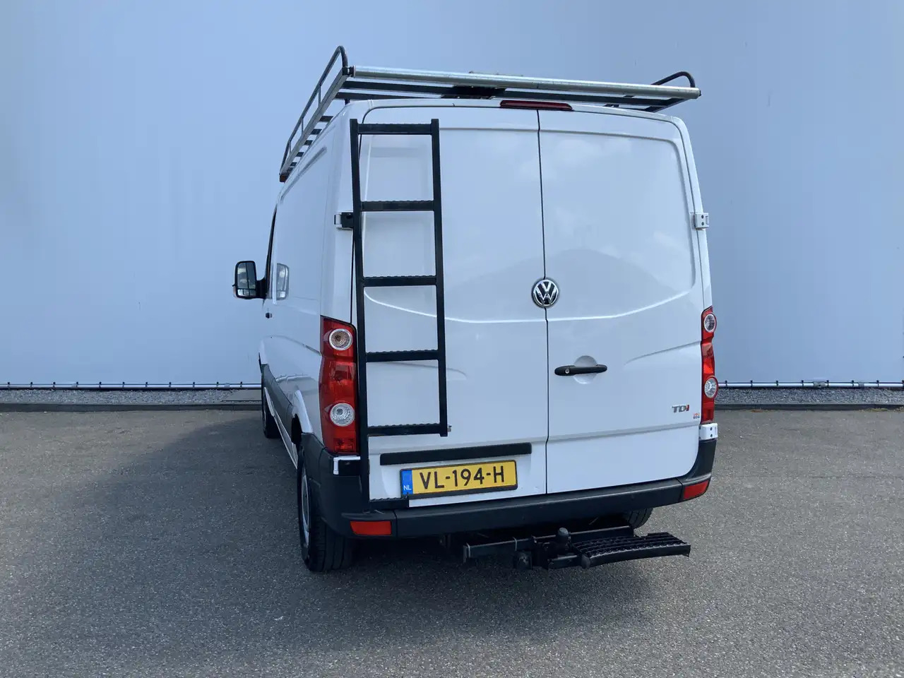 Volkswagen Crafter 35 2.0 TDI L1H1 Airco Cruise 3 Zits Trekhaak 2000 - فان: صورة 2 Volkswagen Crafter 35 2.0 TDI L1H1 Airco Cruise 3 Zits Trekhaak 2000 - فان: صورة 2