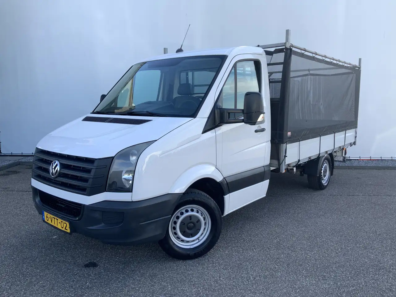 Volkswagen Crafter 50 2.0 TDI L2H1Pick Up Airco Cruise Trekhaak 3500 - شاحنة مفتوحة: صورة 1 Volkswagen Crafter 50 2.0 TDI L2H1Pick Up Airco Cruise Trekhaak 3500 - شاحنة مفتوحة: صورة 1
