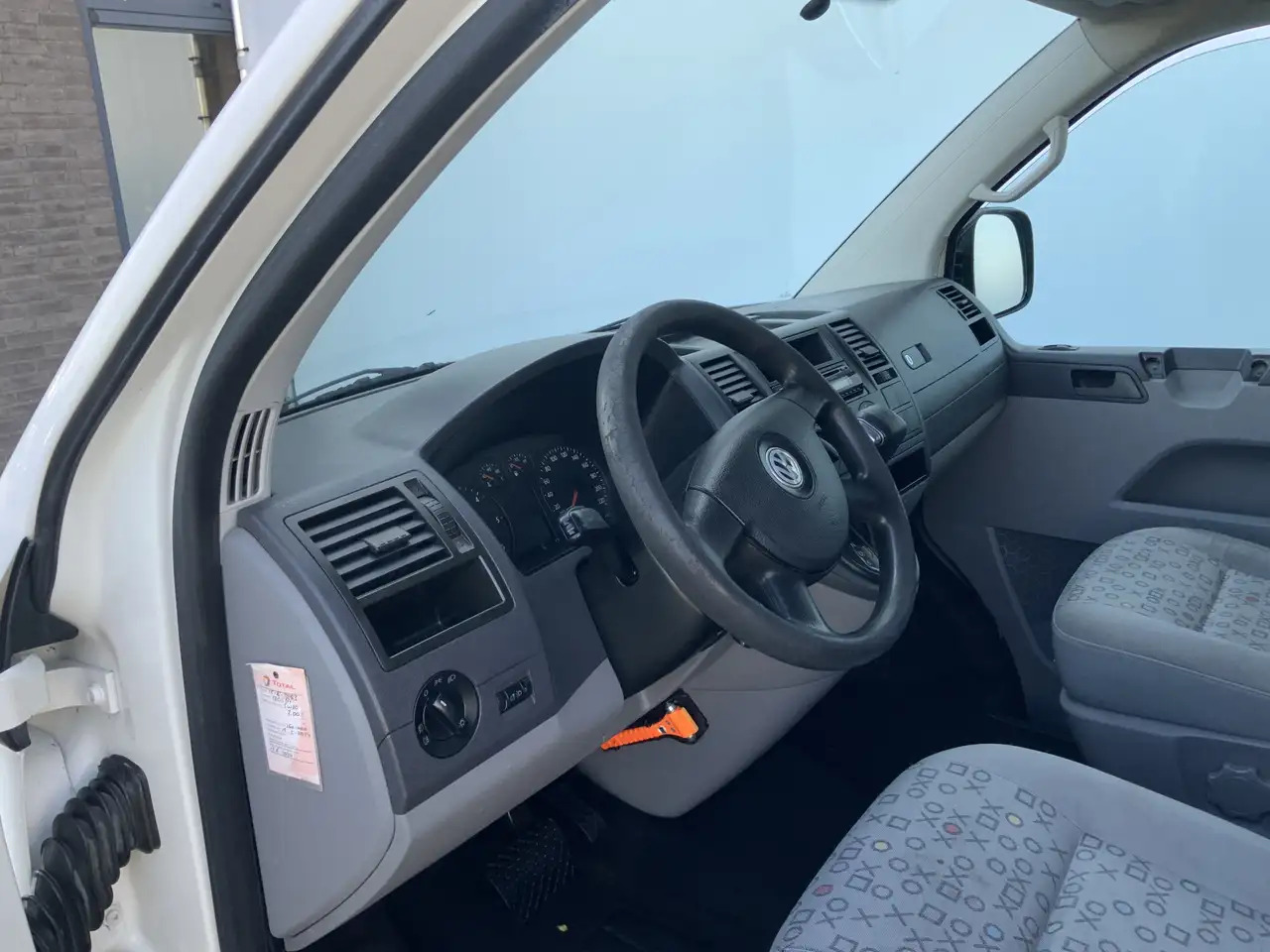 الشاحنات الصغيرة كابينة مزدوجة Volkswagen T5 Transporter 2.5 TDI 300 Budgetline Automaat DubCab Airco Trekh: صورة 8