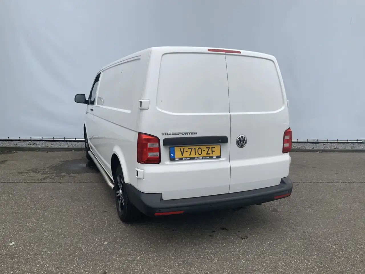Volkswagen T6 Transporter 2.0 TDI L2H1 Airco Navi 3 Zits Alu Velg Euro 6 - فان: صورة 2 Volkswagen T6 Transporter 2.0 TDI L2H1 Airco Navi 3 Zits Alu Velg Euro 6 - فان: صورة 2