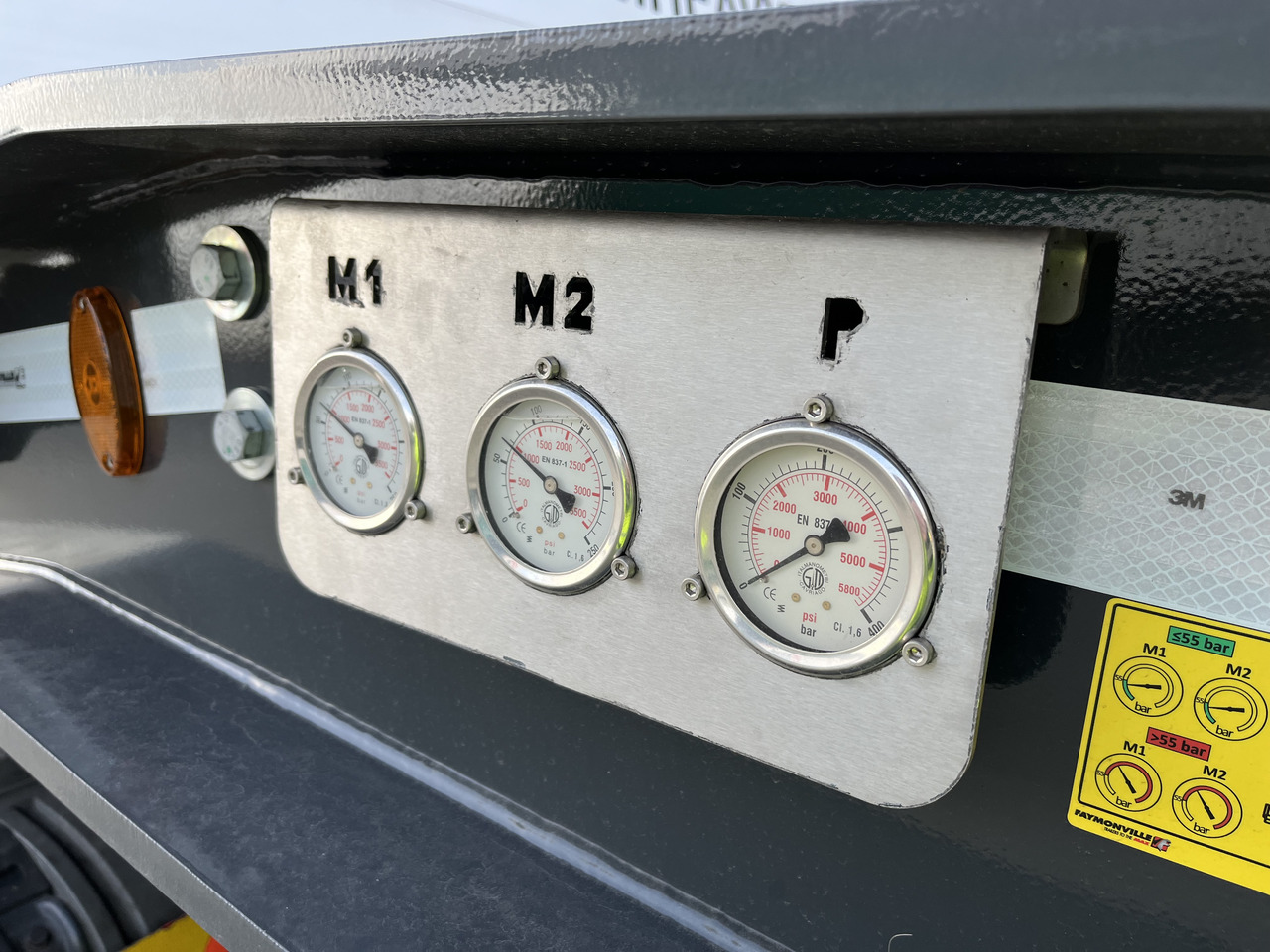 FAYMONVILLE 5-Achs-Tele-Semi mit Halbachsen "Twinaxle" und hydr. Rampen Auflieger - عربة منخفضة مسطحة نصف مقطورة: صورة 4 FAYMONVILLE 5-Achs-Tele-Semi mit Halbachsen "Twinaxle" und hydr. Rampen Auflieger - عربة منخفضة مسطحة نصف مقطورة: صورة 4