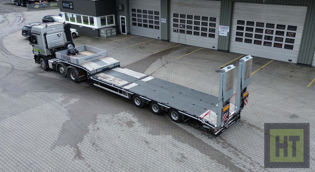 Faymonville MAX Trailer 3-Achs-Semi mit hydr. Ladeboden und hydr. Ramen - عربة منخفضة مسطحة نصف مقطورة: صورة 1 Faymonville MAX Trailer 3-Achs-Semi mit hydr. Ladeboden und hydr. Ramen - عربة منخفضة مسطحة نصف مقطورة: صورة 1