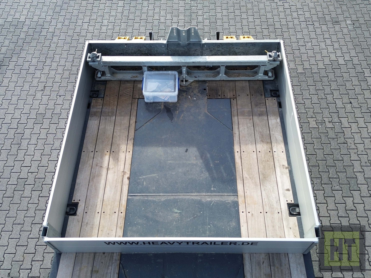 Faymonville MAX Trailer 4-Achs-Mega-Tele-Semi mit Rampen - عربة منخفضة مسطحة نصف مقطورة: صورة 2 Faymonville MAX Trailer 4-Achs-Mega-Tele-Semi mit Rampen - عربة منخفضة مسطحة نصف مقطورة: صورة 2