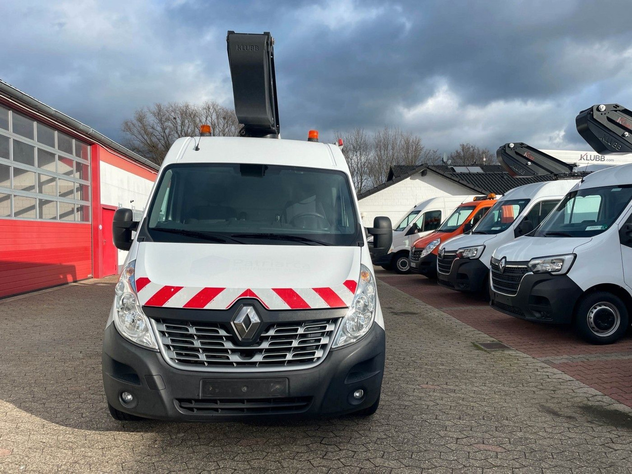 Renault Master Hubarbeitsbühne 2 Personen Korb bis 200kg - منصة تلسكوبية محمولة على شاحنة: صورة 2 Renault Master Hubarbeitsbühne 2 Personen Korb bis 200kg - منصة تلسكوبية محمولة على شاحنة: صورة 2