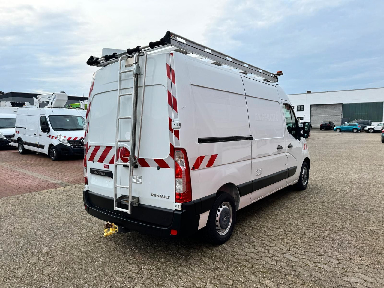 Renault Master Werkstattwagen Kastenwagen EURO 6 - فان: صورة 4 Renault Master Werkstattwagen Kastenwagen EURO 6 - فان: صورة 4