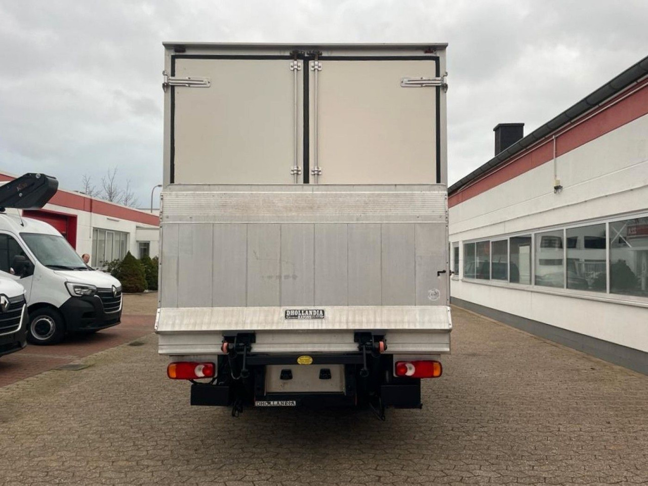 Renault Maxity Tiefkühlkoffer Multi-Temp Ladebordwand - شاحنة مُبرّدة للتوصيل: صورة 5 Renault Maxity Tiefkühlkoffer Multi-Temp Ladebordwand - شاحنة مُبرّدة للتوصيل: صورة 5