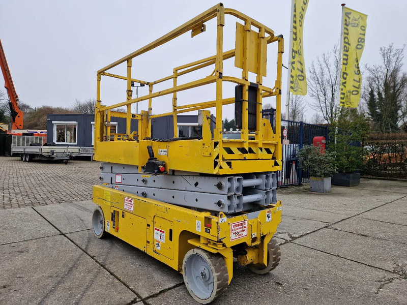Genie GS2032 elektrisch werkhoogte 8m. met keuring - رافعة هيدروليكية مقصية: صورة 3 Genie GS2032 elektrisch werkhoogte 8m. met keuring - رافعة هيدروليكية مقصية: صورة 3