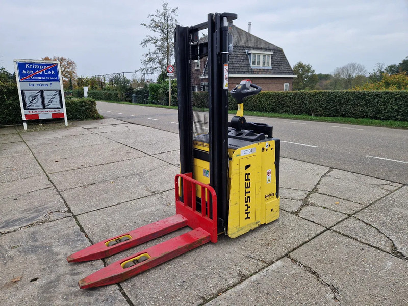 Hyster S1.5S elektrische stapelaar - آلة التكديس: صورة 1 Hyster S1.5S elektrische stapelaar - آلة التكديس: صورة 1