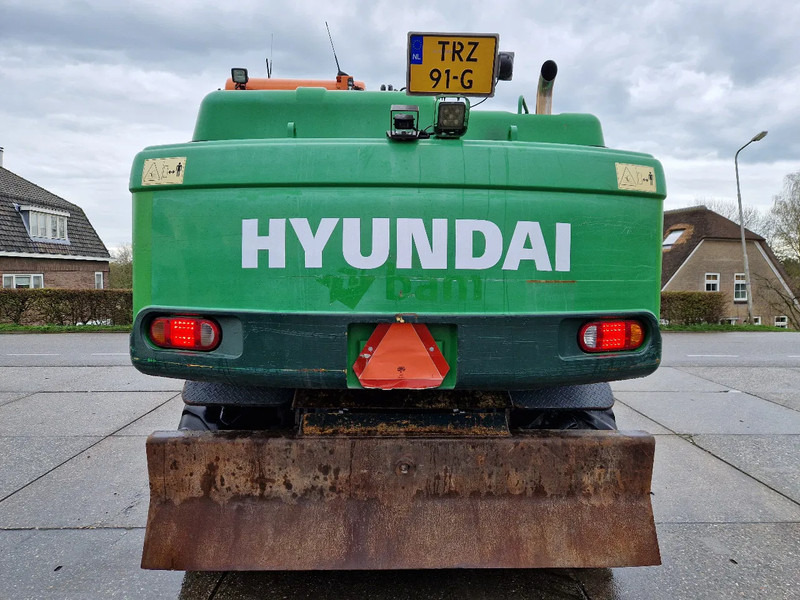 Hyundai Robex 160W-9A met 6-cilinder Cummins motor - حفارة دولاب: صورة 3 Hyundai Robex 160W-9A met 6-cilinder Cummins motor - حفارة دولاب: صورة 3