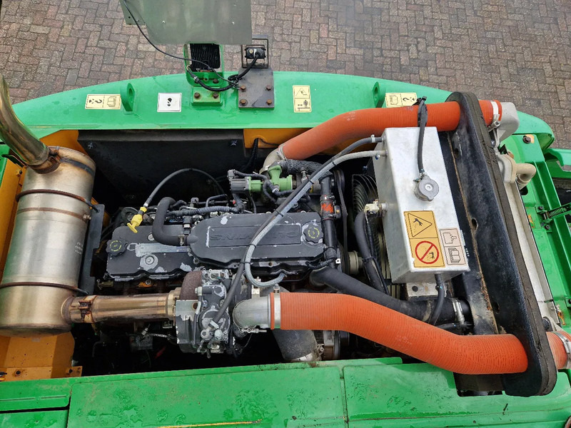 Hyundai Robex 160W-9A met 6-cilinder Cummins motor - حفارة دولاب: صورة 5 Hyundai Robex 160W-9A met 6-cilinder Cummins motor - حفارة دولاب: صورة 5