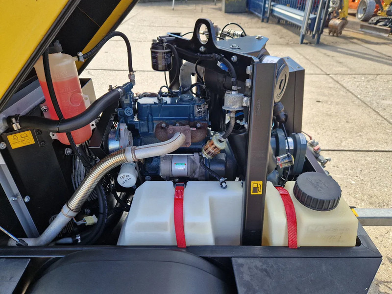 Kaeser M20.2 in zeer nette staat! - الضاغط: صورة 5 Kaeser M20.2 in zeer nette staat! - الضاغط: صورة 5