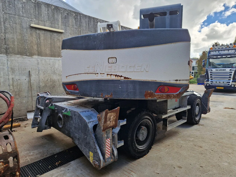 Sennebogen 821 overslagkraan - معالج النفايات: صورة 3 Sennebogen 821 overslagkraan - معالج النفايات: صورة 3