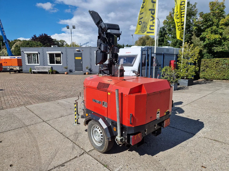 Tower Light VB9 mobiele lichtmast 9m. hoog - برج الإنارة: صورة 4 Tower Light VB9 mobiele lichtmast 9m. hoog - برج الإنارة: صورة 4