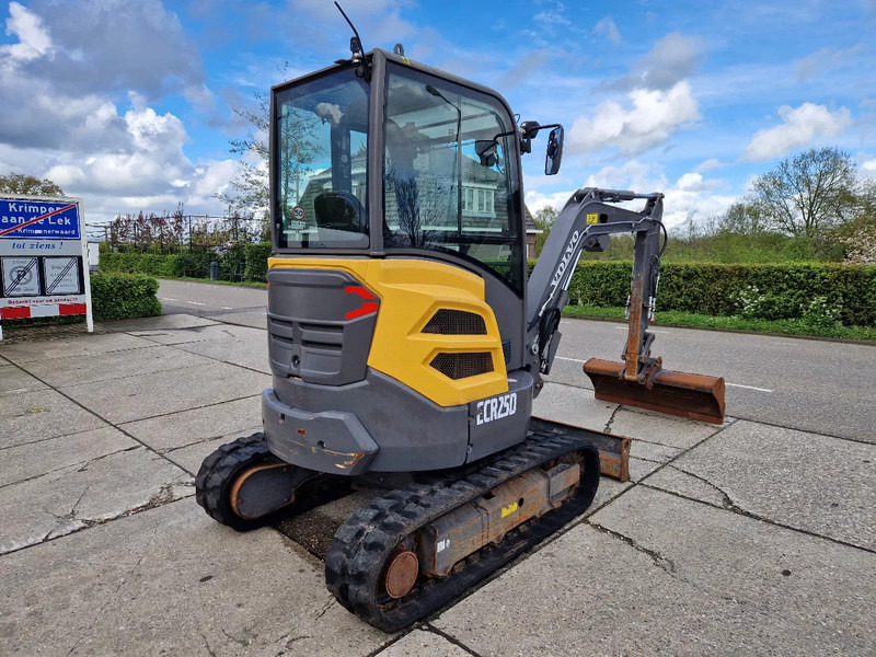 Volvo ECR25D met 2562 uur - حفارة مُصَّغرة: صورة 4 Volvo ECR25D met 2562 uur - حفارة مُصَّغرة: صورة 4
